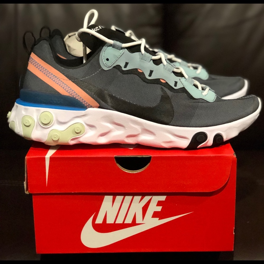 Nike Element react 55